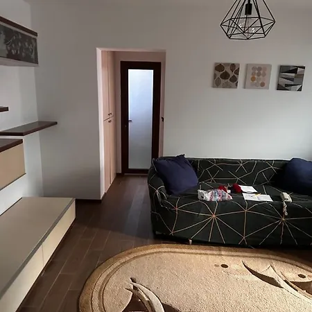 Ilya Apartament Apartment Constanta